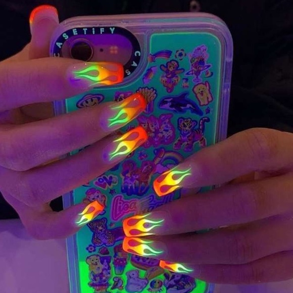 UV Neon Mica Pigment Powders • Multi-Use: Nails, Makeup, Body Art, Arts & Crafts - Picture 3 of 9